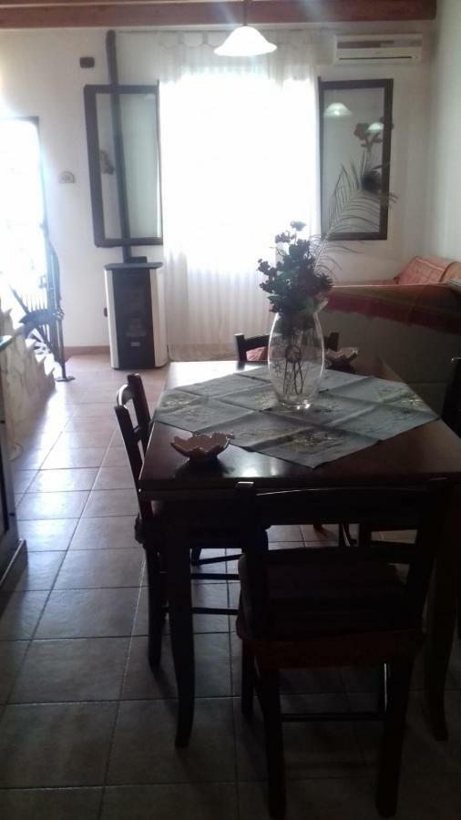 Casa Rustica Apartment Gonnesa Ngoại thất bức ảnh